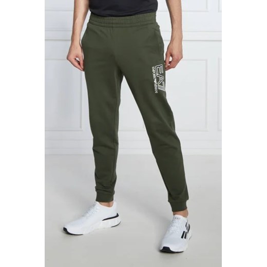 EA7 Spodnie dresowe | Regular Fit ze sklepu Gomez Fashion Store w kategorii Spodnie męskie - zdjęcie 172950801