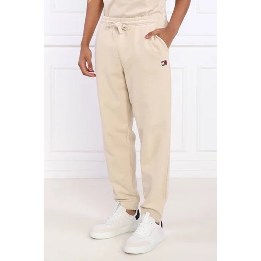 Tommy Jeans Spodnie dresowe | Regular Fit ze sklepu Gomez Fashion Store w kategorii Spodnie męskie - zdjęcie 172951264