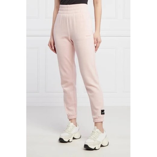 DKNY Sport Spodnie dresowe | Regular Fit ze sklepu Gomez Fashion Store w kategorii Spodnie damskie - zdjęcie 172952651