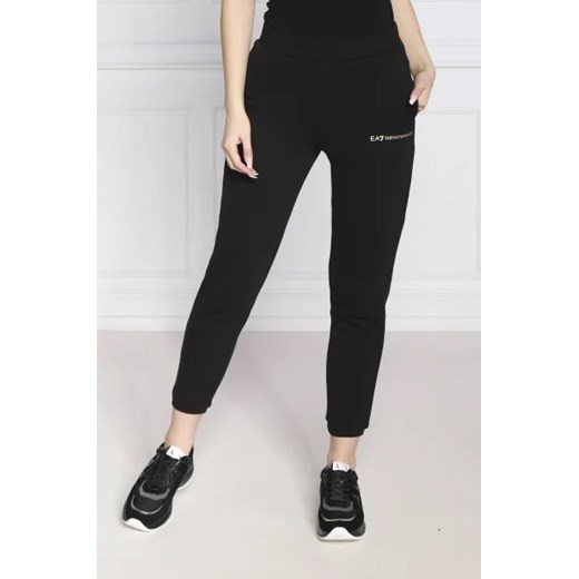 EA7 Spodnie dresowe | Regular Fit ze sklepu Gomez Fashion Store w kategorii Spodnie damskie - zdjęcie 172954451