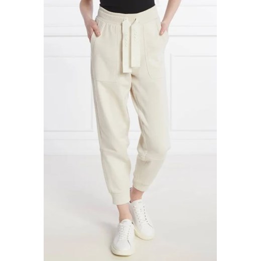 BOSS ORANGE Spodnie dresowe C_Elee | Regular Fit ze sklepu Gomez Fashion Store w kategorii Spodnie damskie - zdjęcie 172958051