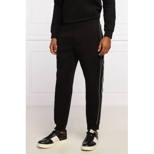 Emporio Armani Spodnie dresowe | Regular Fit ze sklepu Gomez Fashion Store w kategorii Spodnie męskie - zdjęcie 172958993