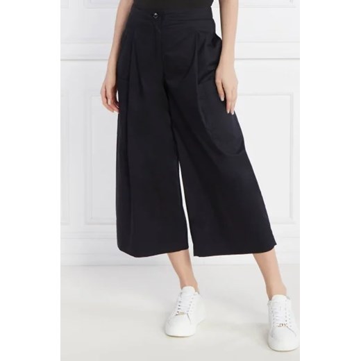 Marc Cain Spodnie WARIN | flare fit | high waist ze sklepu Gomez Fashion Store w kategorii Spodnie damskie - zdjęcie 172961164
