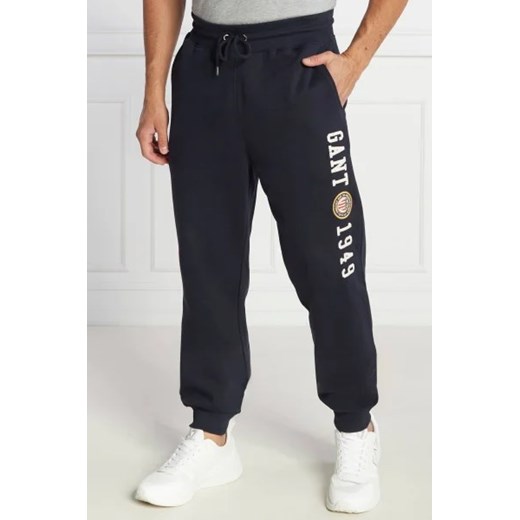 Gant Spodnie dresowe CREST | Regular Fit ze sklepu Gomez Fashion Store w kategorii Spodnie męskie - zdjęcie 172969524