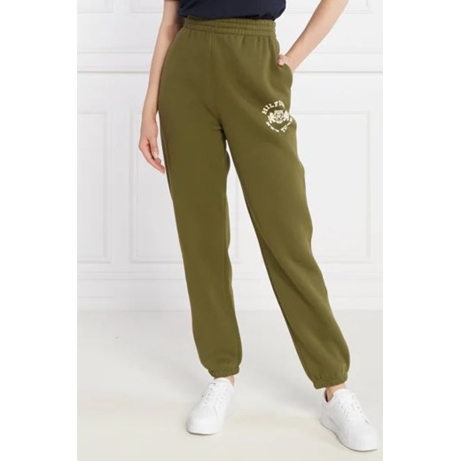 Tommy Hilfiger Spodnie dresowe VARSITY FLOCK | Relaxed fit ze sklepu Gomez Fashion Store w kategorii Spodnie damskie - zdjęcie 172973763
