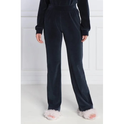 Emporio Armani Spodnie dresowe LOUNGEWEAR | Loose fit ze sklepu Gomez Fashion Store w kategorii Spodnie damskie - zdjęcie 172975190