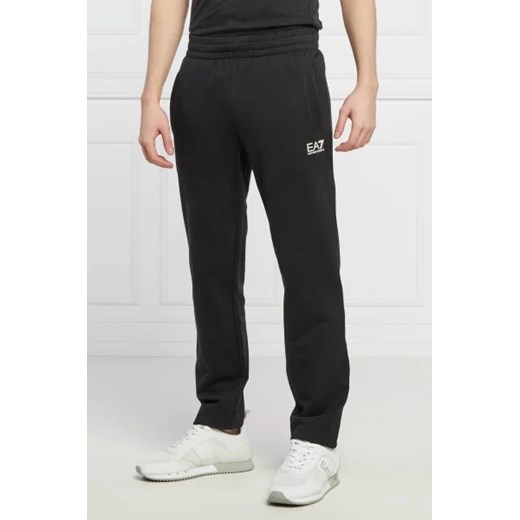 EA7 Spodnie dresowe | Regular Fit ze sklepu Gomez Fashion Store w kategorii Spodnie męskie - zdjęcie 172976501