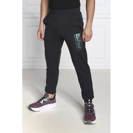 EA7 Spodnie dresowe | Regular Fit ze sklepu Gomez Fashion Store w kategorii Spodnie męskie - zdjęcie 172980771