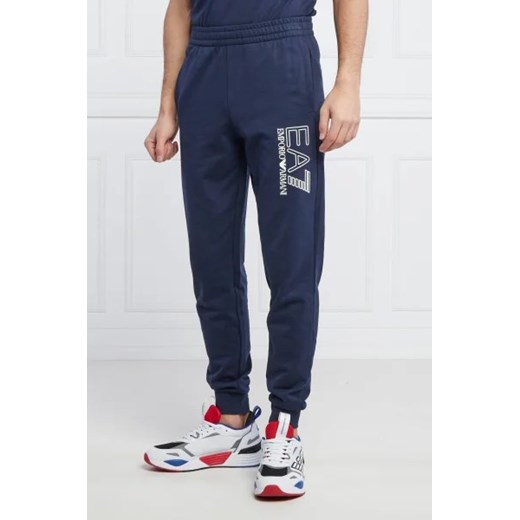EA7 Spodnie dresowe | Regular Fit ze sklepu Gomez Fashion Store w kategorii Spodnie męskie - zdjęcie 172986042