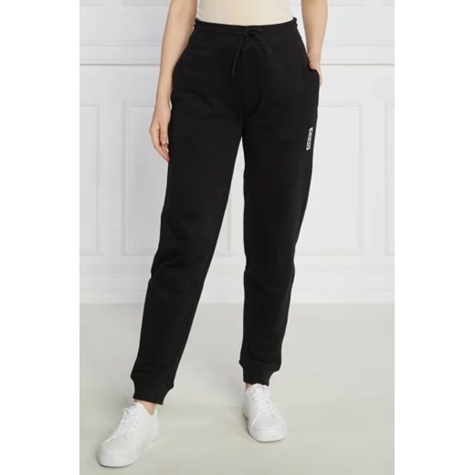 HUGO Spodnie dresowe Jogger | Regular Fit ze sklepu Gomez Fashion Store w kategorii Spodnie damskie - zdjęcie 172987404
