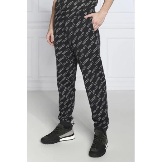 Kenzo Spodnie dresowe MONOGRAM | Regular Fit ze sklepu Gomez Fashion Store w kategorii Spodnie męskie - zdjęcie 172988790