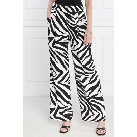 Marc Cain Spodnie | flare fit | high waist Marc Cain 40 okazyjna cena Gomez Fashion Store