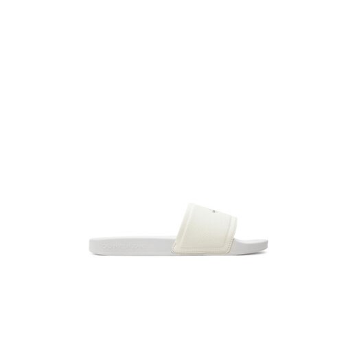 Calvin Klein Jeans Klapki Slide Institutional Metallic YM0YM01018 Biały ze sklepu MODIVO w kategorii Klapki męskie - zdjęcie 173011022