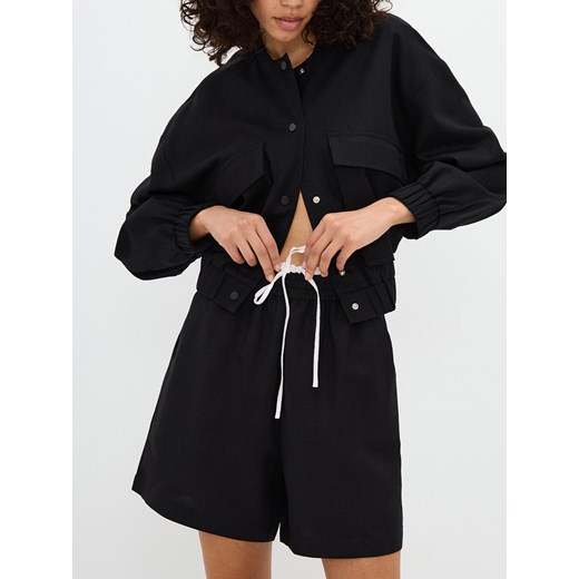 Reserved - Szorty z kontrastową lamówką - czarny Reserved XL Reserved