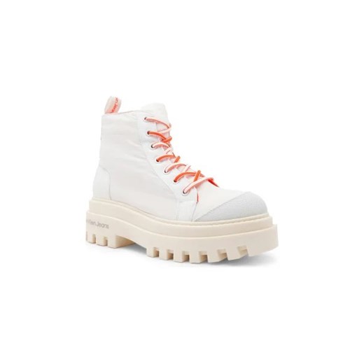 CALVIN KLEIN JEANS Botki TOOTHY COMBAT BOOT SOFTNY | z dodatkiem skóry ze sklepu Gomez Fashion Store w kategorii Workery damskie - zdjęcie 173052714