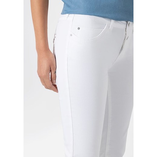 Timezone Dżinsy - Slim fit - w kolorze białym Timezone W27 wyprzedaż Limango Polska