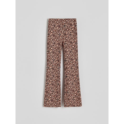 Reserved - Spodnie z nadrukiem zwierzęcym - wielobarwny ze sklepu Reserved w kategorii Spodnie damskie - zdjęcie 173139740