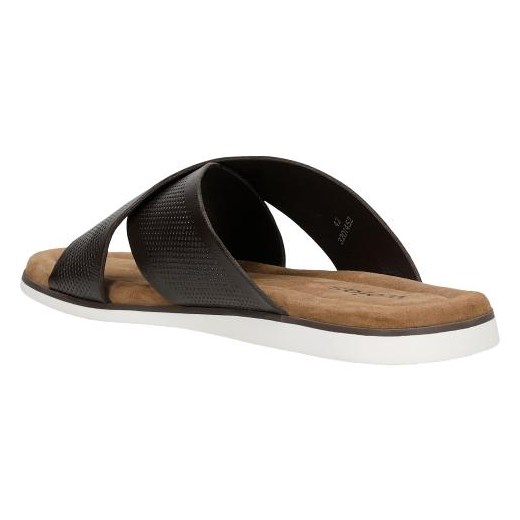 Wojas Ciemnobrązowe Klapki Męskie Z Perforowanej Skóry Licowej Wojas 41 Wojas