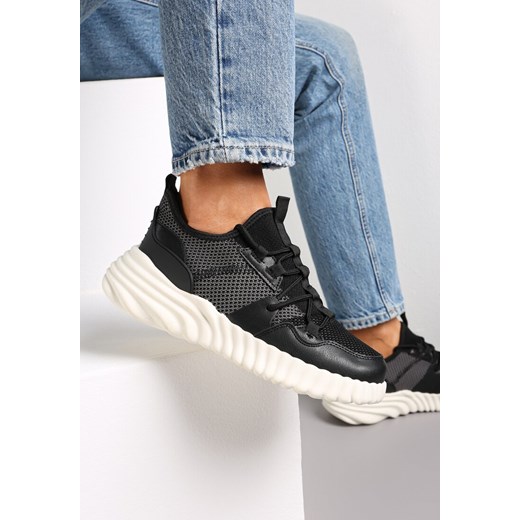 Czarne Sneakersy Sznurowane na Grubej Podeszwie Stephenie ze sklepu renee.pl w kategorii Sandały damskie - zdjęcie 173165272
