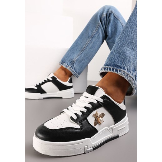 Czarne Sneakersy z Broszką z Perłą w Kształcie Owada Zuriana ze sklepu renee.pl w kategorii Buty sportowe damskie - zdjęcie 173175303