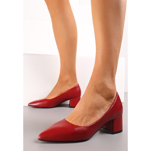 Czerwone Czółenka na Niskim Słupku ze Szpiczastym Noskiem Lorafiel Renee 38 renee.pl