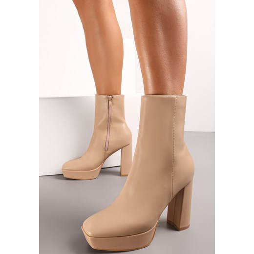 Beżowe Botki z Kwadratowym Noskiem na Słupku i Platformie Nopemia Renee 41 renee.pl