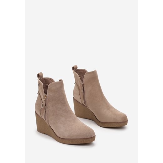 Ciemnobeżowe Botki na Koturnie z Ozdobnym Suwakiem Puiessa Renee 40 renee.pl