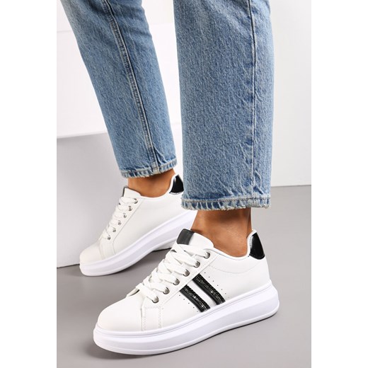 Biało-Czarne Sznurowane Sneakersy z Imitacji Skóry Ozdobione Paskami z Cyrkoniami Isolinna ze sklepu renee.pl w kategorii Buty sportowe damskie - zdjęcie 173191462