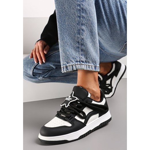 Czarne Sneakersy z Grubymi Sznurowadłami i Naszywką w Kształcie Gwiazdki Alesine ze sklepu renee.pl w kategorii Buty sportowe damskie - zdjęcie 173198050