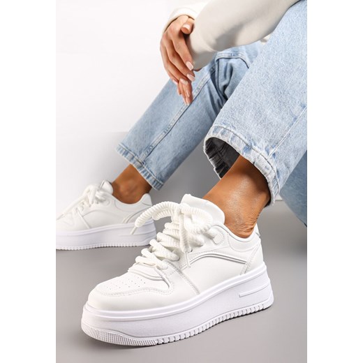 Białe Sneakersy z Cholewką z Licznymi Wstawkami na Grubej Podeszwie Lenarise ze sklepu renee.pl w kategorii Buty sportowe damskie - zdjęcie 173200044