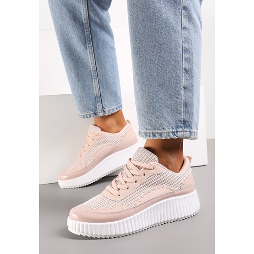 Różowe Sneakersy na Platformie Ozdobione Nitami i Patchworkowymi Wstawkami Jeneria ze sklepu renee.pl w kategorii Buty sportowe damskie - zdjęcie 173202691