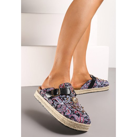 Czarne Klapki z Ekozamszu z Oryginalnym Wzorem i Klamrą Nirable Renee 37 renee.pl