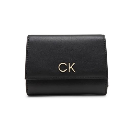Calvin Klein Portfel Re-Lock Trifold Md ze sklepu Gomez Fashion Store w kategorii Portfele damskie - zdjęcie 173269520