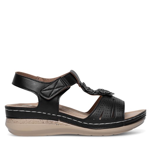 Sandały Clara Barson WYL0510-20 Czarny ze sklepu eobuwie.pl w kategorii Sandały damskie - zdjęcie 173278200