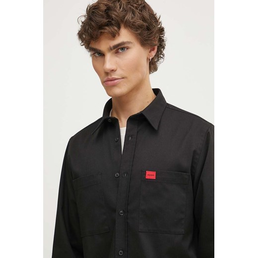 HUGO koszula męska kolor czarny regular z kołnierzykiem klasycznym 50519614 ze sklepu ANSWEAR.com w kategorii Koszule męskie - zdjęcie 173288142