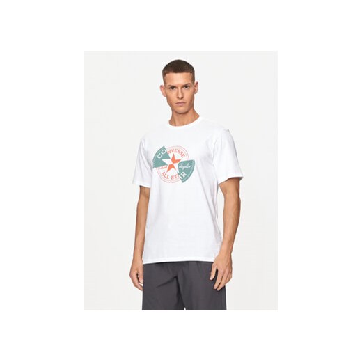 Converse T-Shirt M Chuck Patch Distort Tee 10026427-A02 Biały Regular Fit ze sklepu MODIVO w kategorii T-shirty męskie - zdjęcie 173292773