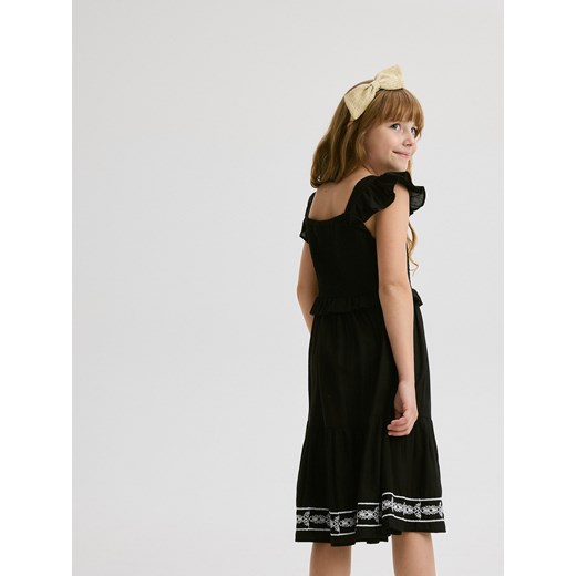 Reserved - Bawełniana sukienka z haftem - czarny ze sklepu Reserved w kategorii Sukienki dziewczęce - zdjęcie 173297602