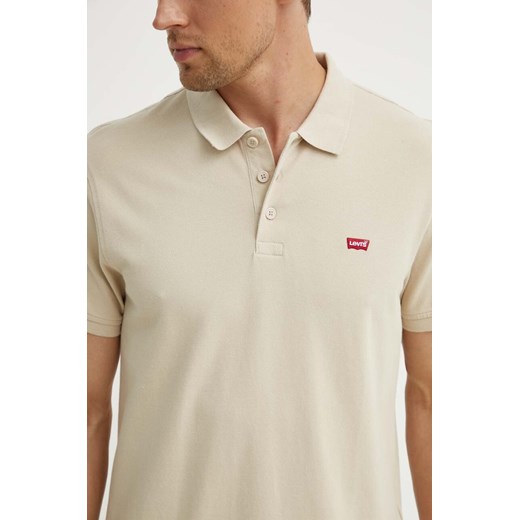 Levi&apos;s polo bawełniane kolor beżowy gładki ze sklepu ANSWEAR.com w kategorii T-shirty męskie - zdjęcie 173301943