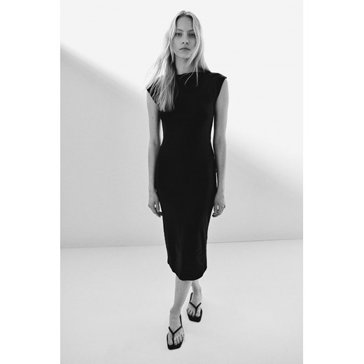 H & M - Dżersejowa sukienka z dekoltem w łódeczkę - Czarny H & M XXL H&M