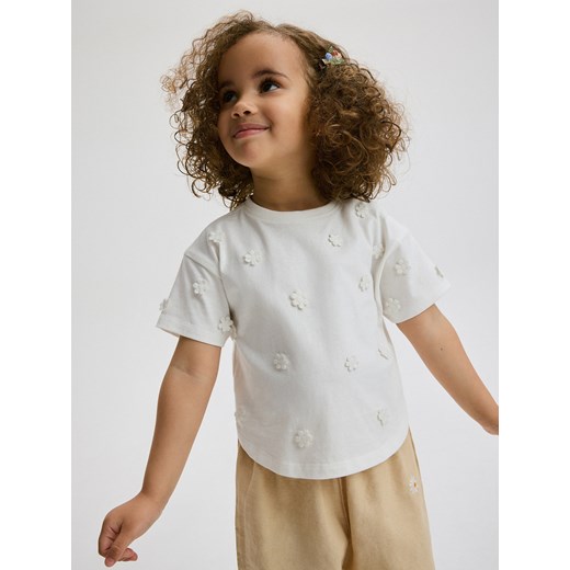 Reserved - T-shirt z aplikacją - złamana biel ze sklepu Reserved w kategorii Bluzki dziewczęce - zdjęcie 173352180