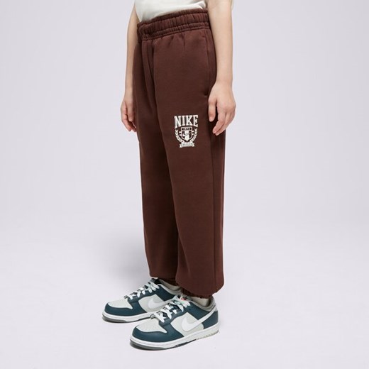 NIKE SPODNIE G NSW TREND FLC CF PANT GIRL ze sklepu Sizeer w kategorii Spodnie chłopięce - zdjęcie 173353722