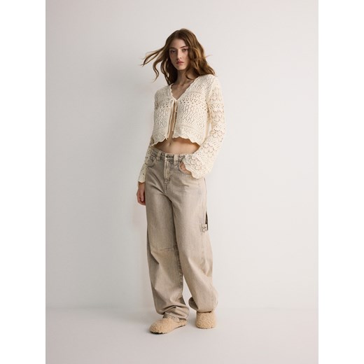 Reserved - Ażurowy kardigan z bawełną - kremowy ze sklepu Reserved w kategorii Swetry damskie - zdjęcie 173360284
