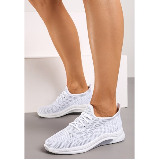 Białe Buty Sportowe z Siateczki Zdobione Wiązaniem Salmerus ze sklepu born2be.pl w kategorii Buty sportowe damskie - zdjęcie 173365271