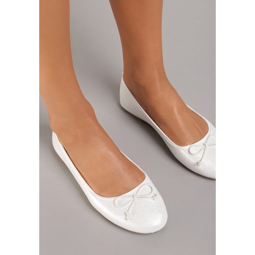 Białe Balerinki Nospe ze sklepu renee.pl w kategorii Balerinki - zdjęcie 173375204