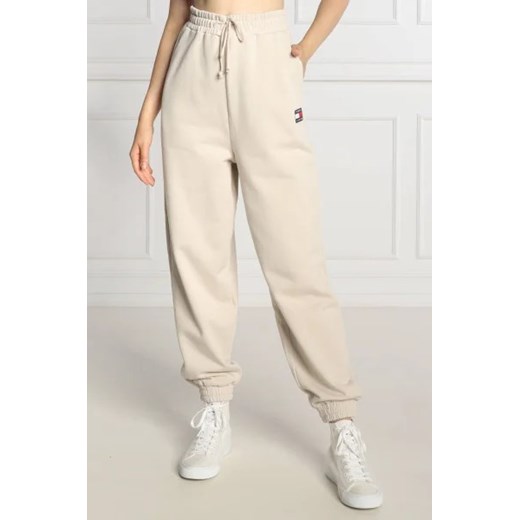 Tommy Jeans Spodnie dresowe | Relaxed fit ze sklepu Gomez Fashion Store w kategorii Spodnie damskie - zdjęcie 173378654