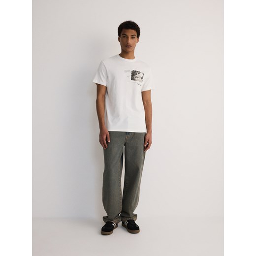 Reserved - T-shirt comfort z nadrukiem - złamana biel ze sklepu Reserved w kategorii T-shirty męskie - zdjęcie 173385410