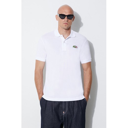 Lacoste polo bawełniane x Netflix kolor biały z aplikacją ze sklepu PRM w kategorii T-shirty męskie - zdjęcie 173408710