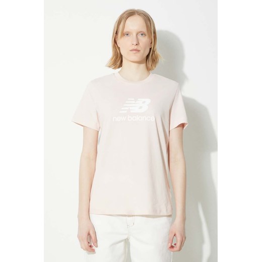 New Balance t-shirt bawełniany Sport Essentials damski kolor różowy WT41502OUK ze sklepu PRM w kategorii Bluzki damskie - zdjęcie 173409341