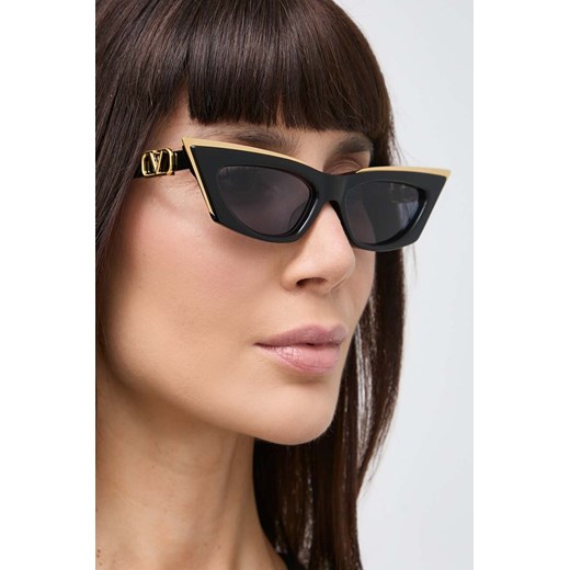 Valentino okulary przeciwsłoneczne V - GOLDCUT - I damskie kolor czarny VLS-113A ze sklepu ANSWEAR.com w kategorii Okulary przeciwsłoneczne damskie - zdjęcie 173439222