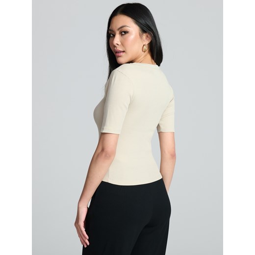 Bluzka damska Sinsay bawełniana z okrągłym dekoltem beżowa z krótkim rękawem 